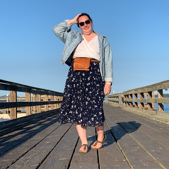 Meet your Posher, Phedra-lyn - Picture 3 of 11